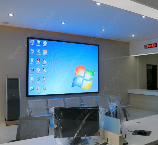 Panel de publicidad LED dinámico a todo color Ultra HD para interiores (P2.0, P2.5)